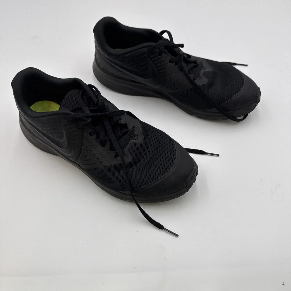 SHOES‎ RUNNING Nike Star 2 GS W 7 5.5Y Triple Black AQ3542-003